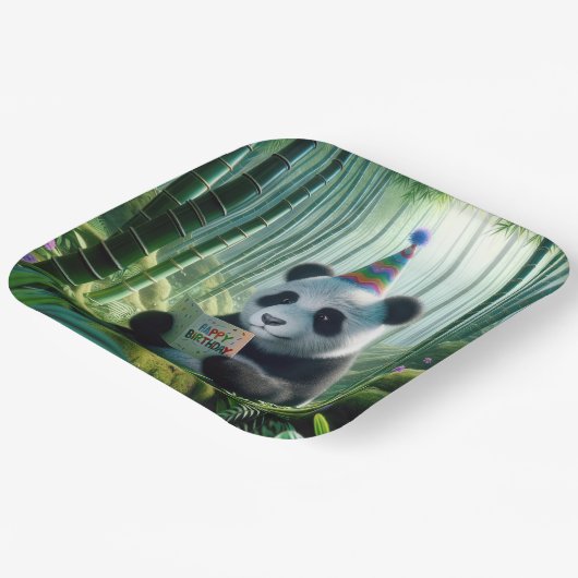 Assiettes En Carton Panda Bear Lecture d'une carte d'anniversaire (Angulaire)