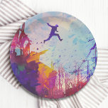 Assiettes En Carton Parkour Urban Free Runling Freestyling<br><div class="desc">Parkour Urban Free Running Freestyling Paper Plate présente une impression colorée d'artiste de parkour pratiqué dans une rue urbaine arrière. Conçu par ©Evco Studio www.zazzle.com/store/evcostudio</div>