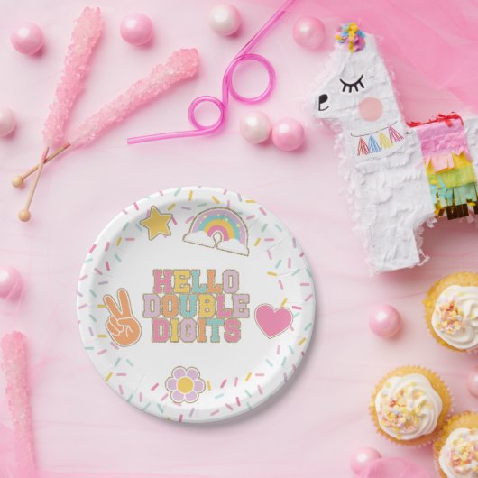 Assiettes En Carton Patch Preppy Hello Double chiffres 10e anniversair (Fête)