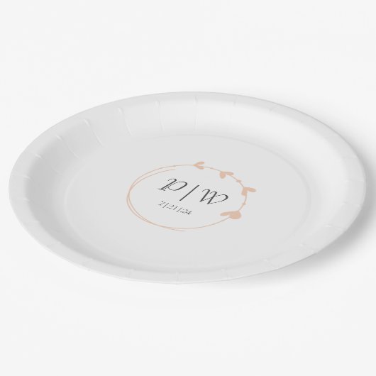 Assiettes En Carton Peach Simple Heart Wreath Monogram Mariage (Angle)