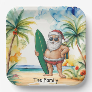 Assiettes En Carton Père Noël avec planche de surf sur la plage de Noë