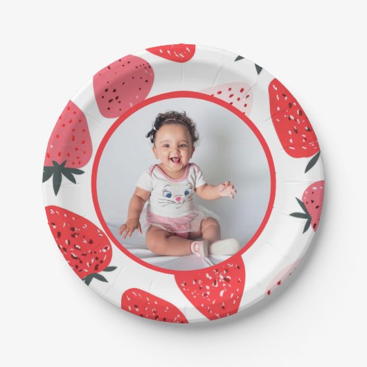 Assiettes En Carton Photo Berry First Strawberry fête d'anniversaire (Devant)