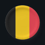 Assiettes En Carton Plaque de papier patriotique avec drapeau de Belgi<br><div class="desc">Améliorez votre expérience culinaire avec nos plaques en papier avec le drapeau de la Belgique! Conçues pour la commodité et la fierté culturelle, ces plaques en papier présentent le design emblématique du drapeau belge, avec trois bandes verticales de noir, jaune et rouge. Que vous soyez l'hôte d'une fête à thème...</div>