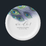 Assiettes En Carton Plaques de papier mariage Majestic Peacock<br><div class="desc">Ces assiettes en papier mariage sont recouvertes d'une planche supérieure de plumes paon aquarellées dans les tons bleu royal, vert et violet. Les mots "nous le faisons" apparaissent dans la typographie de script moderne à la mode. Utilisez les champs modèle pour ajouter votre message d'accueil personnalisé, vos noms et votre...</div>