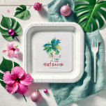Assiettes En Carton Plaques en papier de Noël Plage tropicale mignonne<br><div class="desc">Ces assiettes en papier de Noël carrés sont ornées d'un charmant palmier et de Père Noël sur une plage. Les mots "Merry Beach-mas" apparaissent à la main typographie lettrée. Utilisez les champs modèle pour ajouter votre texte personnalisé. Commandez de petites quantités ou des assiettes en vrac. Un choix festif pour...</div>
