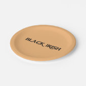 Assiettes En Carton Plaques en papier irlandais noir et tan (Angle)