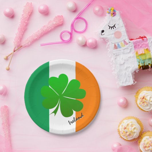 Assiettes En Carton Plaques irlandaises, Shamrock, drapeau irlandais / (Fête)