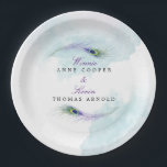 Assiettes En Carton Plumes de paquetage<br><div class="desc">Plumes de paon. Ces élégantes assiettes violettes en plumes de paon sont conçues avec deux plumes de paon enroulées autour d'une typographie élégante et d'un arrière - plan d'aquarelle. Personnalisez ce design avec votre nom, votre date de mariage et tout autre message personnalisé que vous souhaitez inclure ! La couleur...</div>