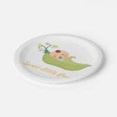 Assiettes En Carton Pois doux dans des approvisionnements d'une partie (Angle)