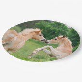 Assiettes En Carton Poulains mignons de chevaux de Haflinger (Angle)