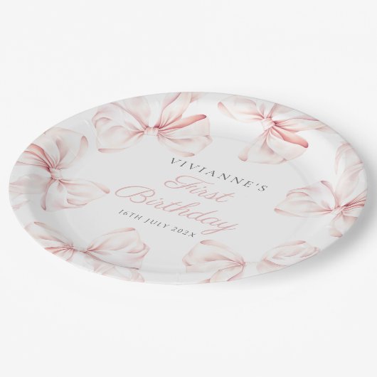 Assiettes En Carton Première fête de la fille aux pieds roses (Angle)