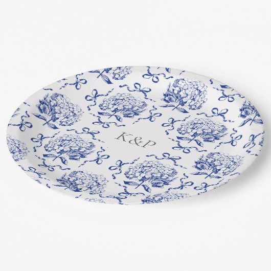 Assiettes En Carton Preppy Blue Toile Hydrangea Bow avec nom (Angle)