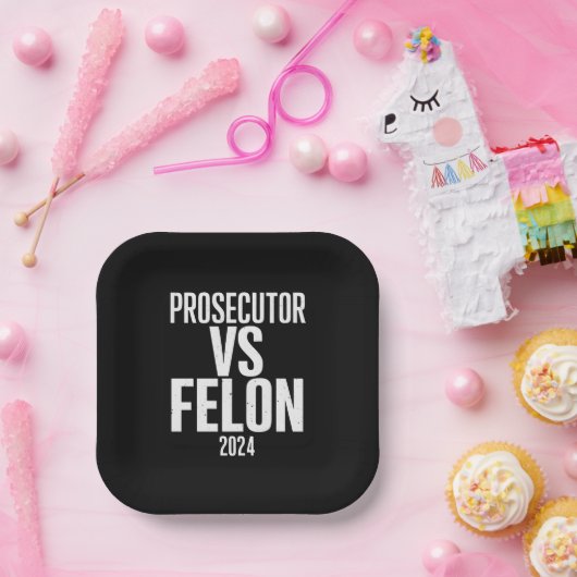 Assiettes En Carton Procureur Vs Felon 2024 (Fête)