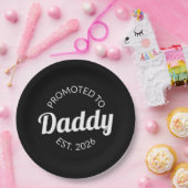 Assiettes En Carton Promu À Daddy Est. 2026 I (Fête)