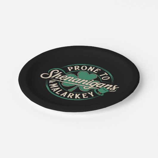 Assiettes En Carton Prone To Shenanigans & Malarkey St Patrick's Day (Angle)