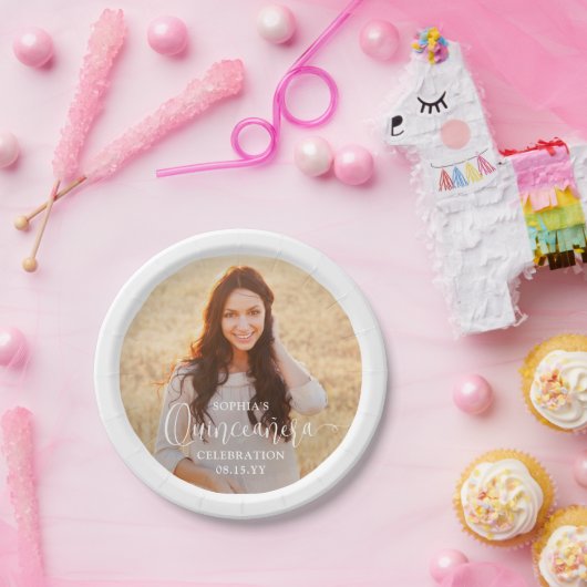 Assiettes En Carton Quinceañera Photo et moderne Script blanc tendance (Fête)