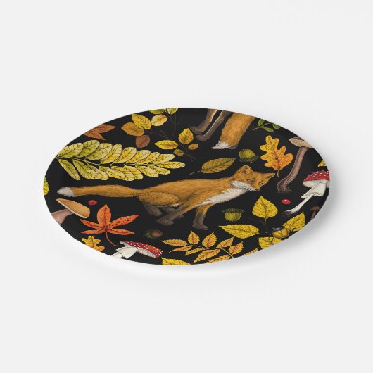 Assiettes En Carton Renard d'automne sur noir (Angle)