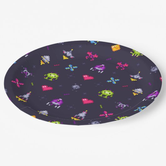 Assiettes En Carton Retro Arcade Jeu Motif fête d'anniversaire (Angle)