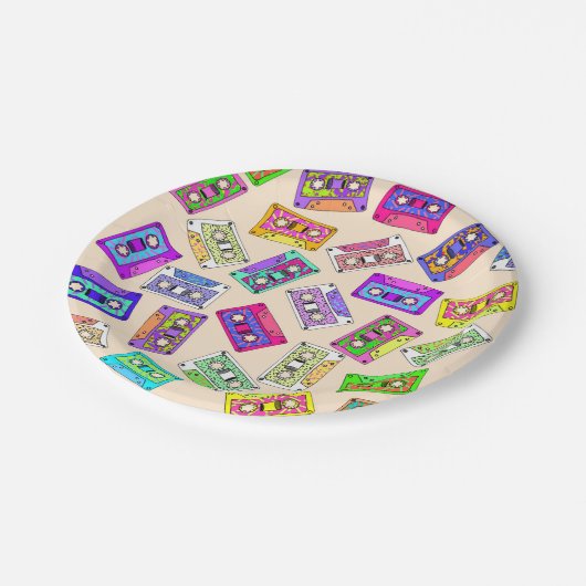 Assiettes En Carton Rétro enregistreurs à cassettes modelés des années (Angle)