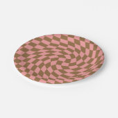 Assiettes En Carton Retro Pastel Pink Chèques Brown Warped Checkerboar (Angle)