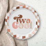 Assiettes En Carton Retro Super deux filles Cool 2e anniversaire<br><div class="desc">Préparez-vous à chanter et à célébrer parce que votre super petite fille a 2 ans ! Accentuez votre vaisselle de fête à thème à votre bac d'anniversaire "Deux Cool" de filles remplie de vibrations et de vibrations super d'inspiration rétro. Notre collection boho-chic met en scène une typographie ludique, des couleurs...</div>