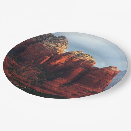 Assiettes En Carton Roche à café nuageux à Sedona Arizona (Angle)