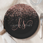 Assiettes En Carton Rose Gold Blush Pink Glitter Glam Monogram Name<br><div class="desc">Glam Rose Gold Glitter Elegant Monogram Paper Plate. Easily personalize this trendy chic paper plate design featuring elegant rose gold sparkling glitter on a black background. The design features your handwritten script monogram with pretty swirls and your name.</div>