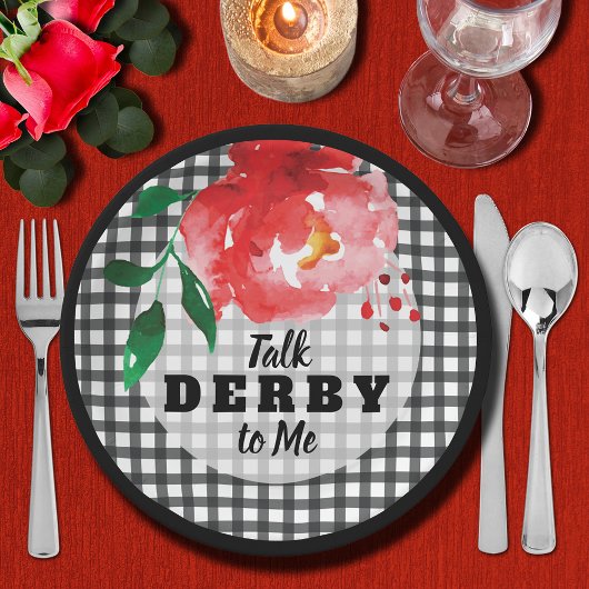 Assiettes En Carton Rose sur Black and White Talk Derby