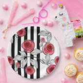 Assiettes En Carton Roses rouges, roses d'aquarelle (Fête)