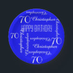 Assiettes En Carton Royal Blue 70th Birthday Party Liste des noms<br><div class="desc">CHOISISSEZ VOTRE COULEUR et créez votre propre plaque de papier élégante et personnalisée pour une fête du 70e anniversaire ou toute autre occasion. Le nom et l'âge se répètent en blanc. Ce style est par défaut un arrière - plan bleu vif, mais vous pouvez cliquer sur CUSTOMISER pour sélectionner facilement...</div>