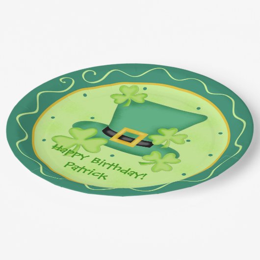 Assiettes En Carton Saint Patrick's Day Joyeux Anniversaire Nom person (Angle)