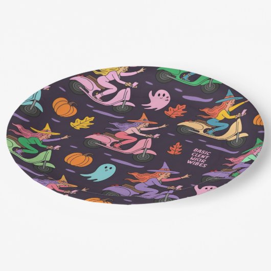 Assiettes En Carton Sassy Witch Moped Motif -Jolies Sorcières Pastel (Angle)