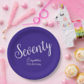 Assiettes En Carton Script simple moderne violet 70e anniversaire (Fête)