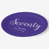 Assiettes En Carton Script simple moderne violet 70e anniversaire (Angle)