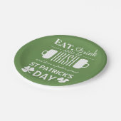 Assiettes En Carton Shamrock et bière irlandaise St Patrick's Day (Angle)