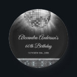 Assiettes En Carton Silver 60th Birthday Party 70's Disco Ball<br><div class="desc">Fêtez votre 60e anniversaire avec nos Plaques en papier Disco Ball 70, 60e anniversaire d'argent, conçues pour ajouter une touche de sophistication et de style rétro à votre panier d'étape. Dans une teinte d'argent chatoyante, ces plaques de papier exsument l'élégance et la nostalgie. Le graphique de la boule disco vous...</div>