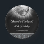 Assiettes En Carton Silver 60th Birthday Party 70's Disco Ball<br><div class="desc">Fêtez votre 60e anniversaire avec nos Plaques en papier Disco Ball 70, 60e anniversaire d'argent, conçues pour ajouter une touche de sophistication et de style rétro à votre panier d'étape. Dans une teinte d'argent chatoyante, ces plaques de papier exsument l'élégance et la nostalgie. Le graphique de la boule disco vous...</div>