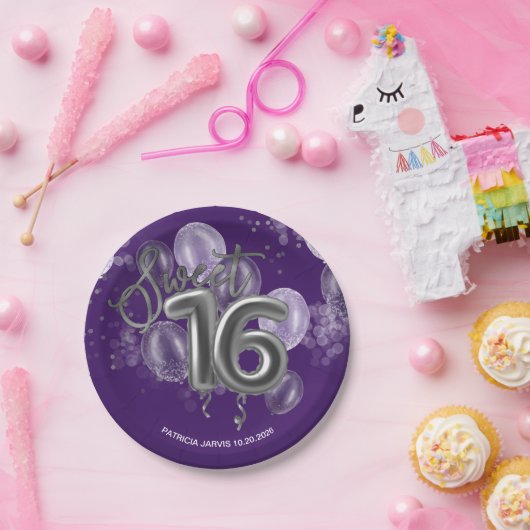 Assiettes En Carton Silver Foil Sweet 16 Ballons d'anniversaire violet (Fête)
