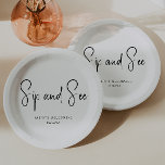 Assiettes En Carton Sip Neutre Moderne Simple Et Voir<br><div class="desc">Fêtez votre petit avec notre simple gorgée neutre moderne et découvrez des plaques en papier, avec un design minimaliste noir et blanc, moderne et joli. Avec son esthétique propre et d'inspiration boho, l'atmosphère contemporaine et neutre pour le genre est parfaite pour accueillir un bébé garçon ou une fille en toute...</div>