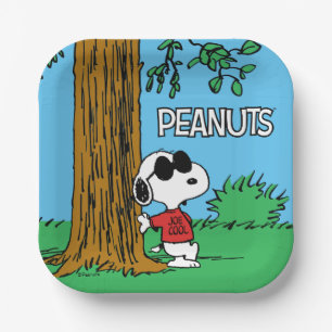 Assiettes En Carton Snoopy "Joe Cool" debout