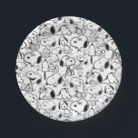 Assiettes En Carton Snoopy Smile Giggle Laugh Pattern<br><div class="desc">Take a look at this super cute design featuring Snoopy fun various poses.</div>