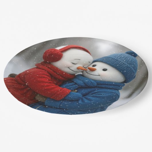 Assiettes En Carton Snowflakes on Snowman Couple in Winter Forest (Angle)