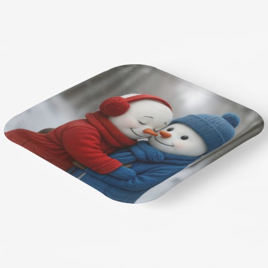 Assiettes En Carton Snowman Couple Hugging in Winter Forest (Angulaire)