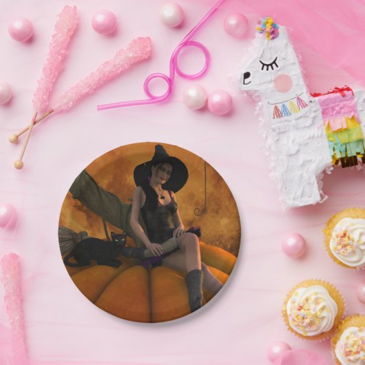 Assiettes En Carton Sorcière et chat sur Citrouille géant (Fête)