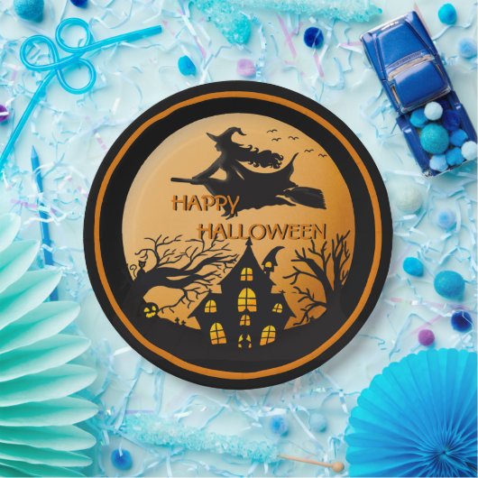 Assiettes En Carton Sorcière sur Broom Éffrayant Halloween House Trees (Fête)