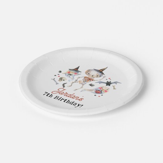 Assiettes En Carton Spooktacular Halloween fête d'anniversaire (Angle)