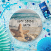 Assiettes En Carton Starfish sur une plage de sable Photo (Fête)