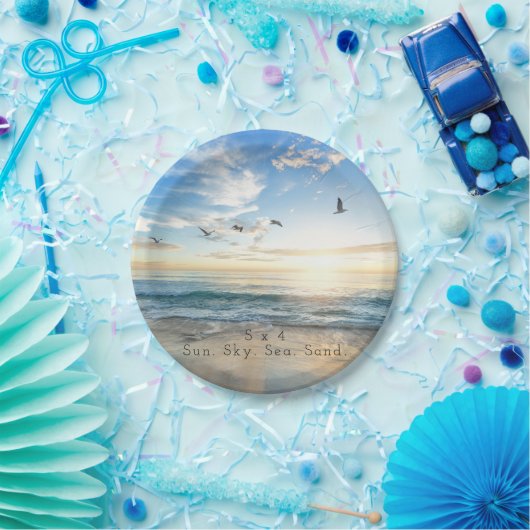 Assiettes En Carton Sun. Ciel. Mer. Sable. Scène de plage (Fête)