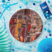 Assiettes En Carton Sur L'Ancien Camion À Feu (Fête)