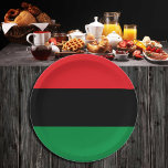 Assiettes En Carton Symbole panafricain du drapeau et de l'UNIA / vent<br><div class="desc">Plaques en papier : Symbole du drapeau panafricain - UNIA / Tribande horizontale de rouge,  noir et vert. Le drapeau panafricain—aussi connu sous le nom de drapeau afro-américain,  drapeau de libération noire,  drapeau de l'UNIA. Souvent utilisé avec le mouvement Black Lives Matter.</div>